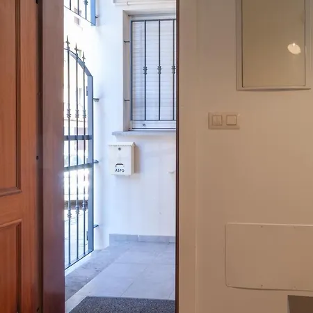 Av Honesto Batalon Apartment