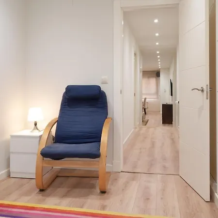 Apartment Av Honesto Batalon